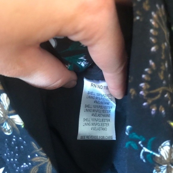 Farrow button down dark floral dress - Picture 7 of 8